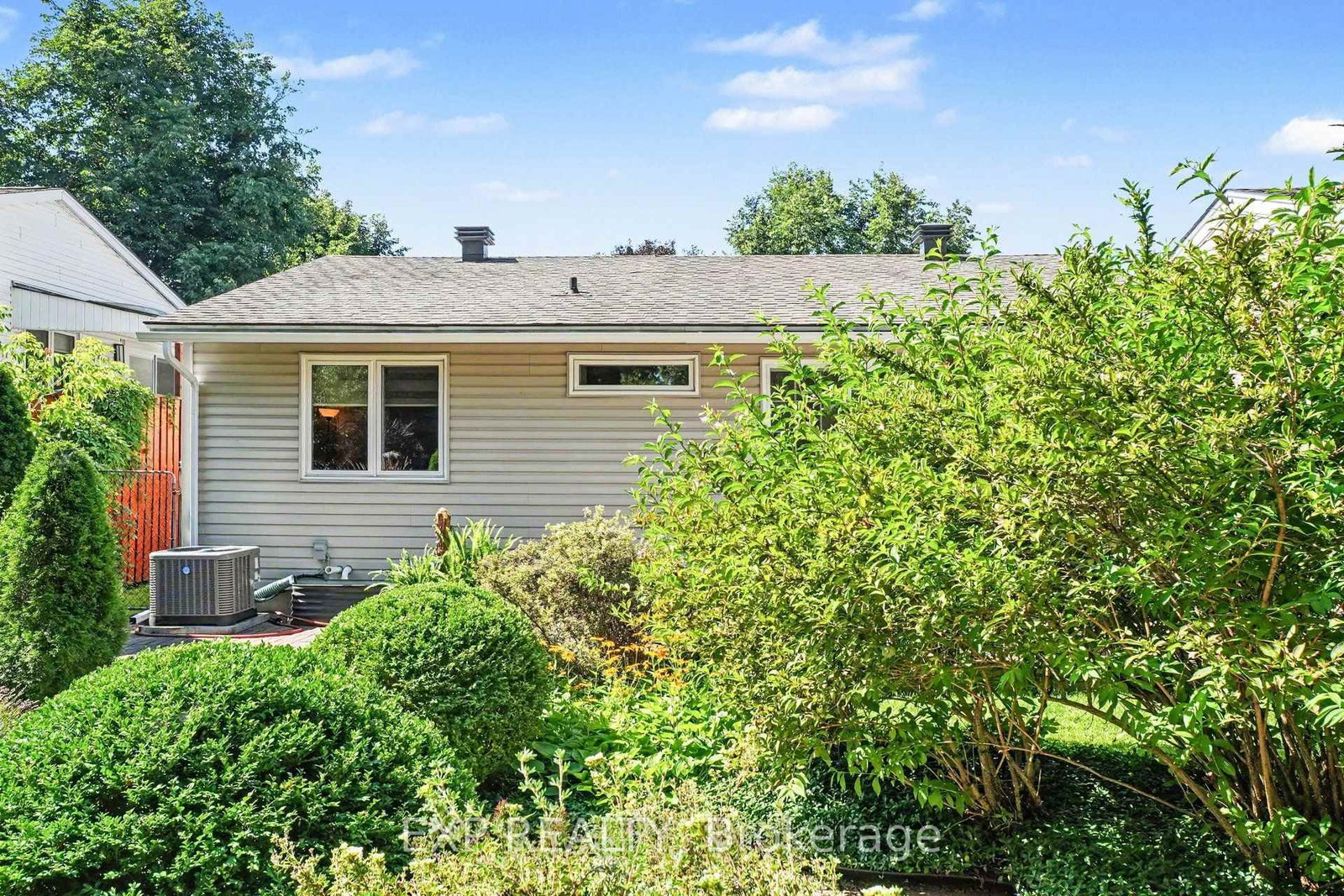 1347 Metz Crescent • Ottawa, ON photo 29