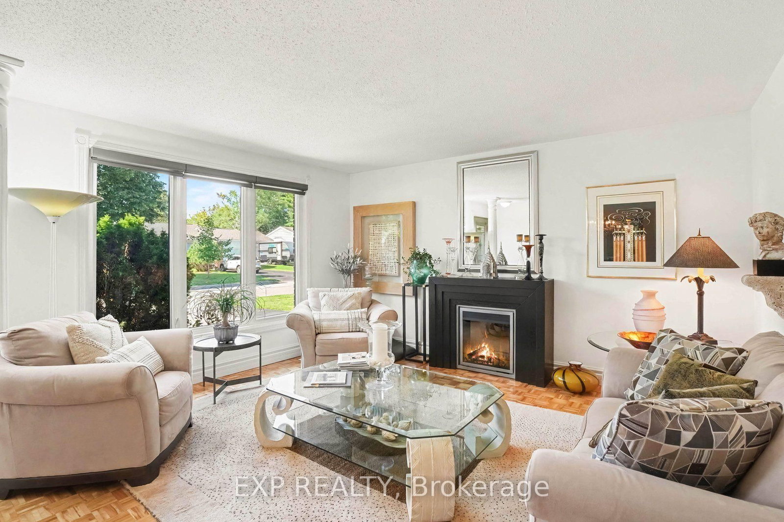 1347 Metz Crescent • Ottawa, ON photo 5
