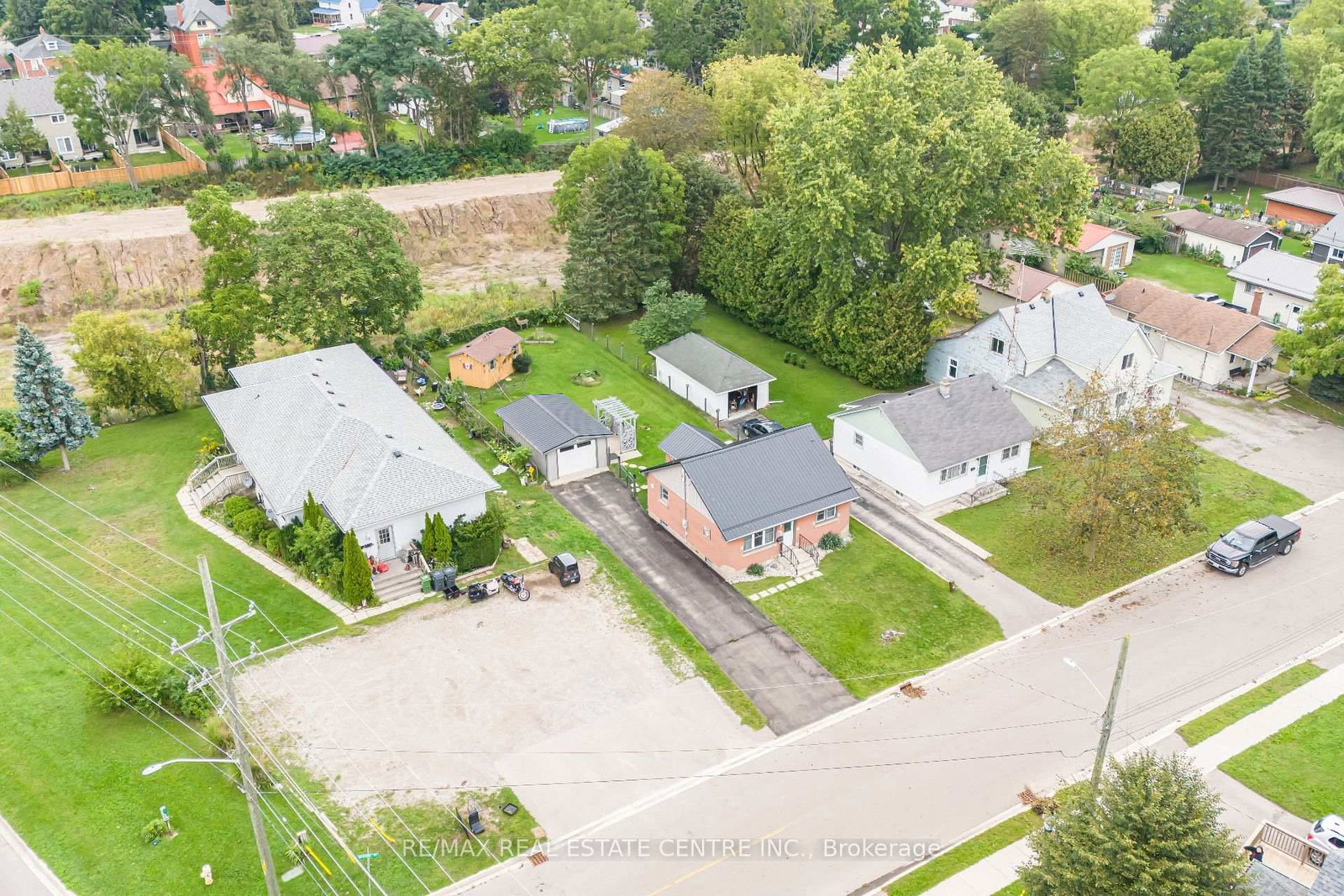 205 Crysler Street • Norfolk, ON photo 43