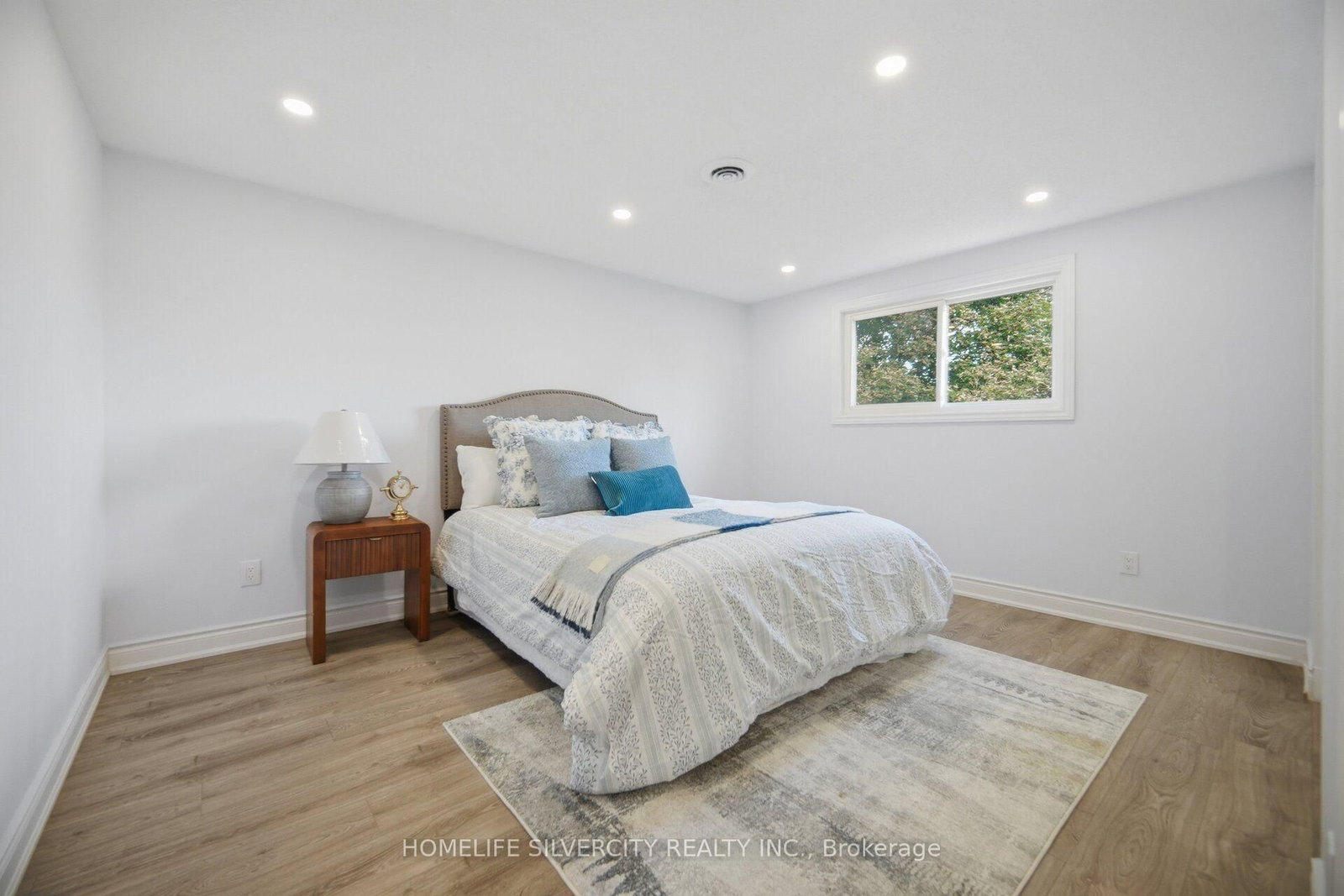 731 Elgin Street N • Cambridge, ON photo 10
