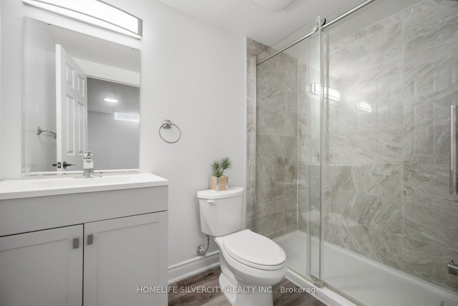 731 Elgin Street N • Cambridge, ON photo 15