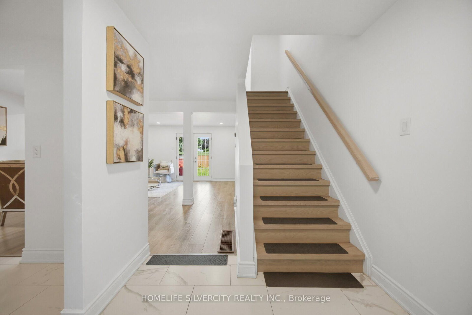 731 Elgin Street N • Cambridge, ON photo 9