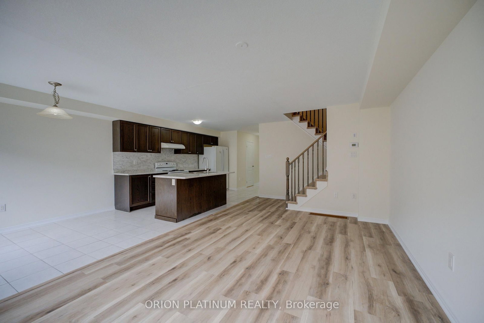 140 Munro Circle • Brantford, ON photo 15