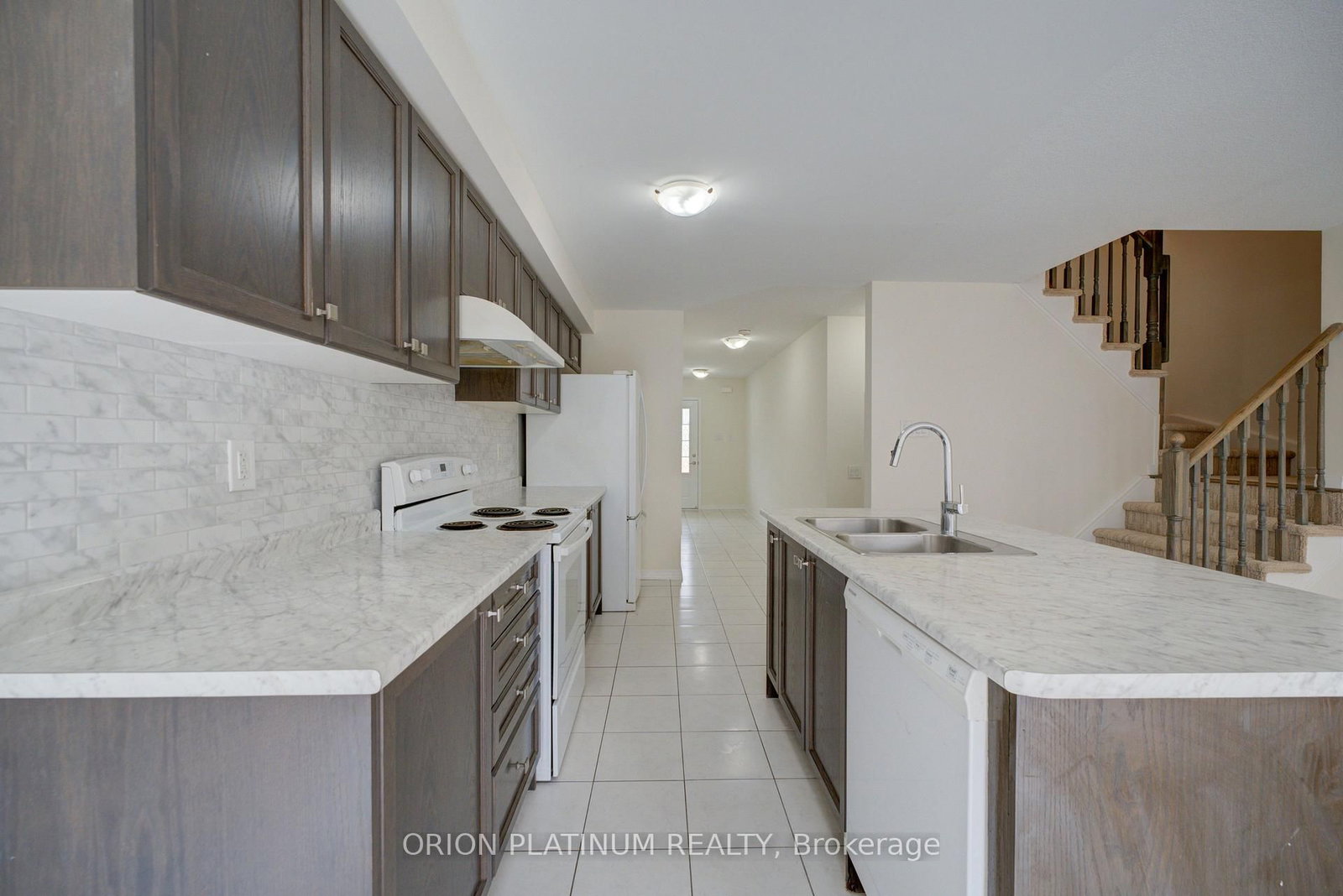 140 Munro Circle • Brantford, ON photo 6