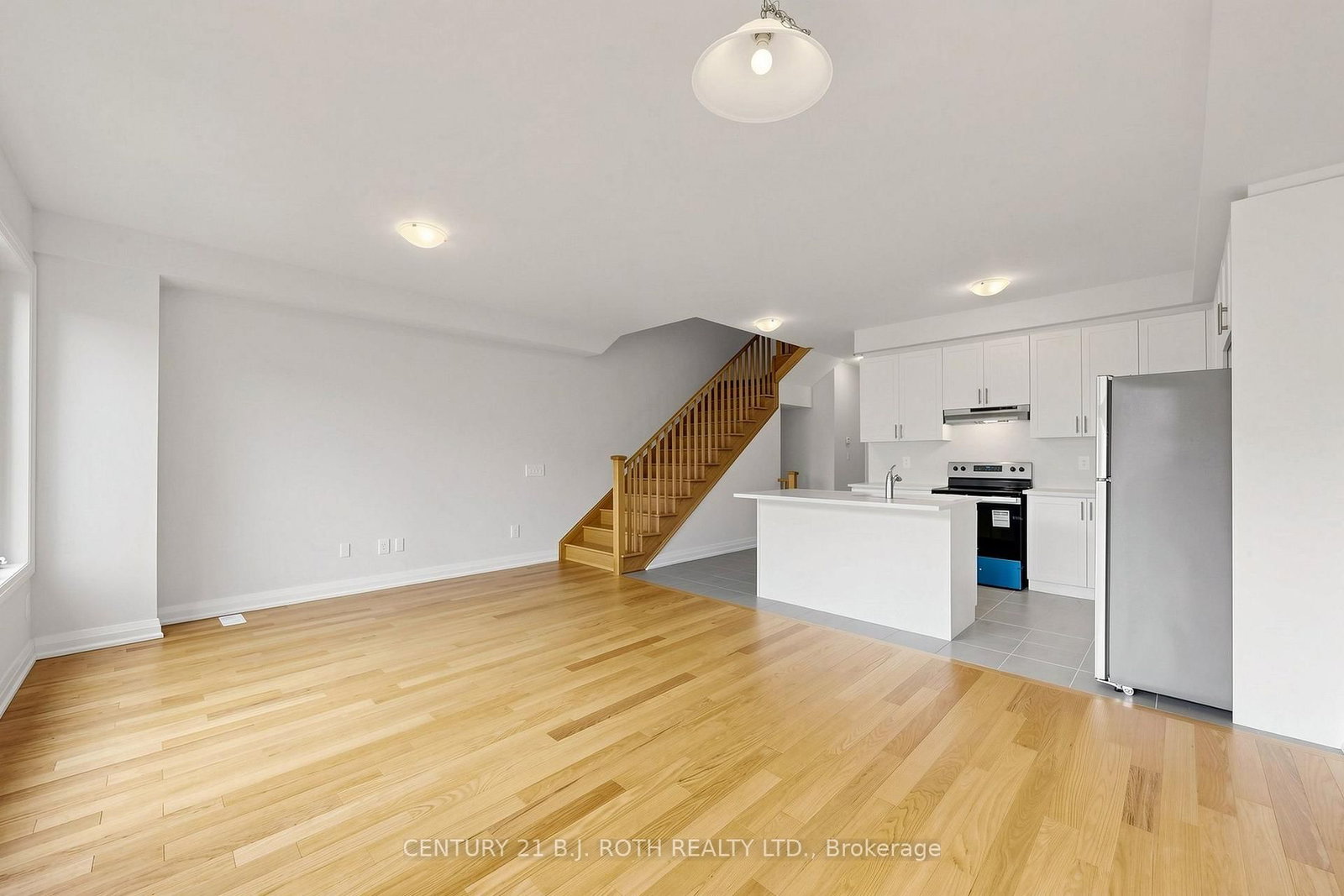 115 Corley Street E • Kawartha Lakes, ON photo 10