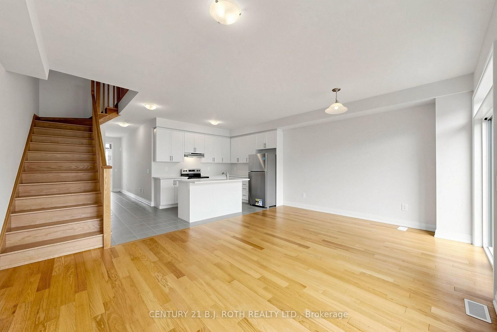 115 Corley Street E • Kawartha Lakes, ON photo 12
