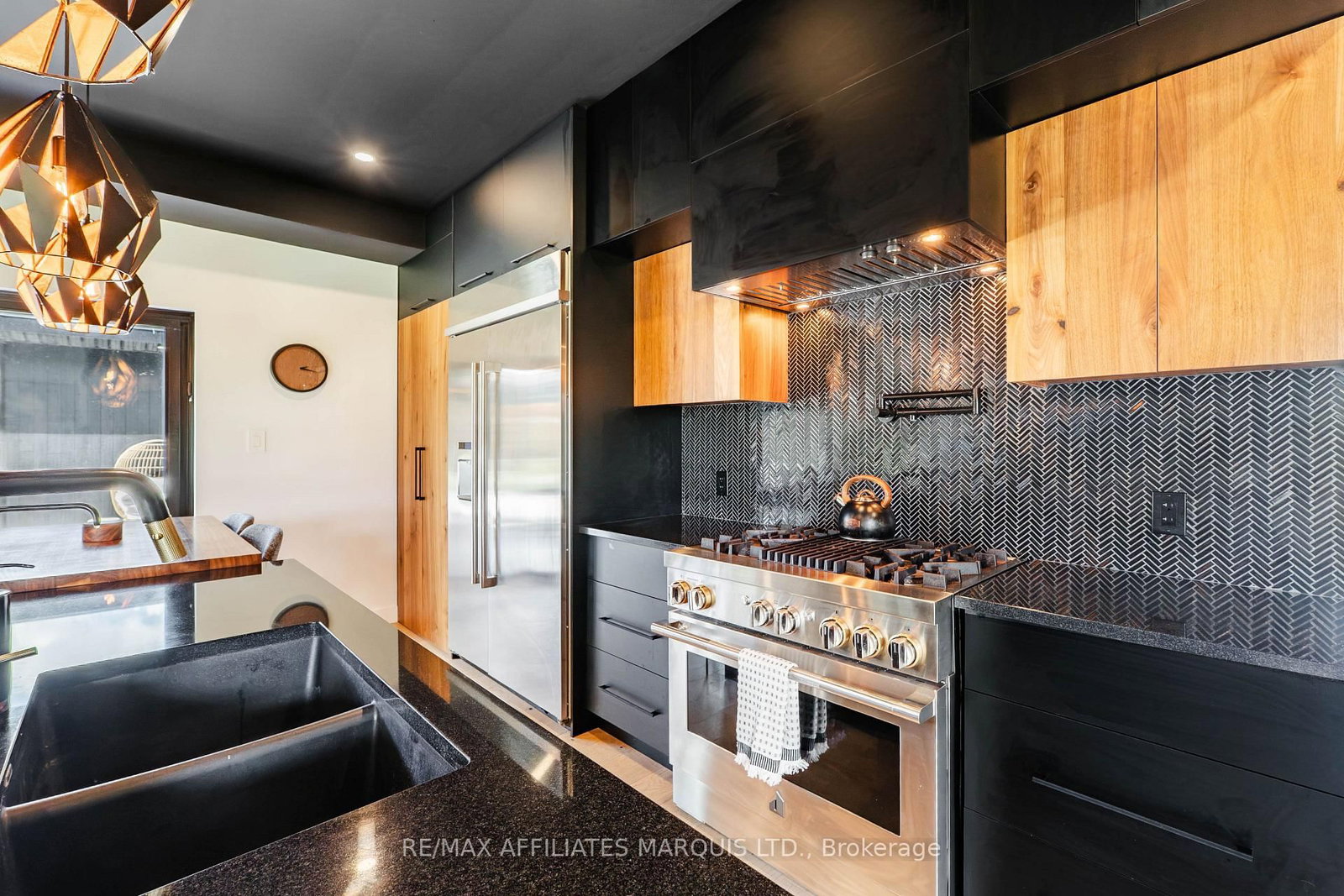 22243 Old Highway 2 Road • South Glengarry, ON photo 11