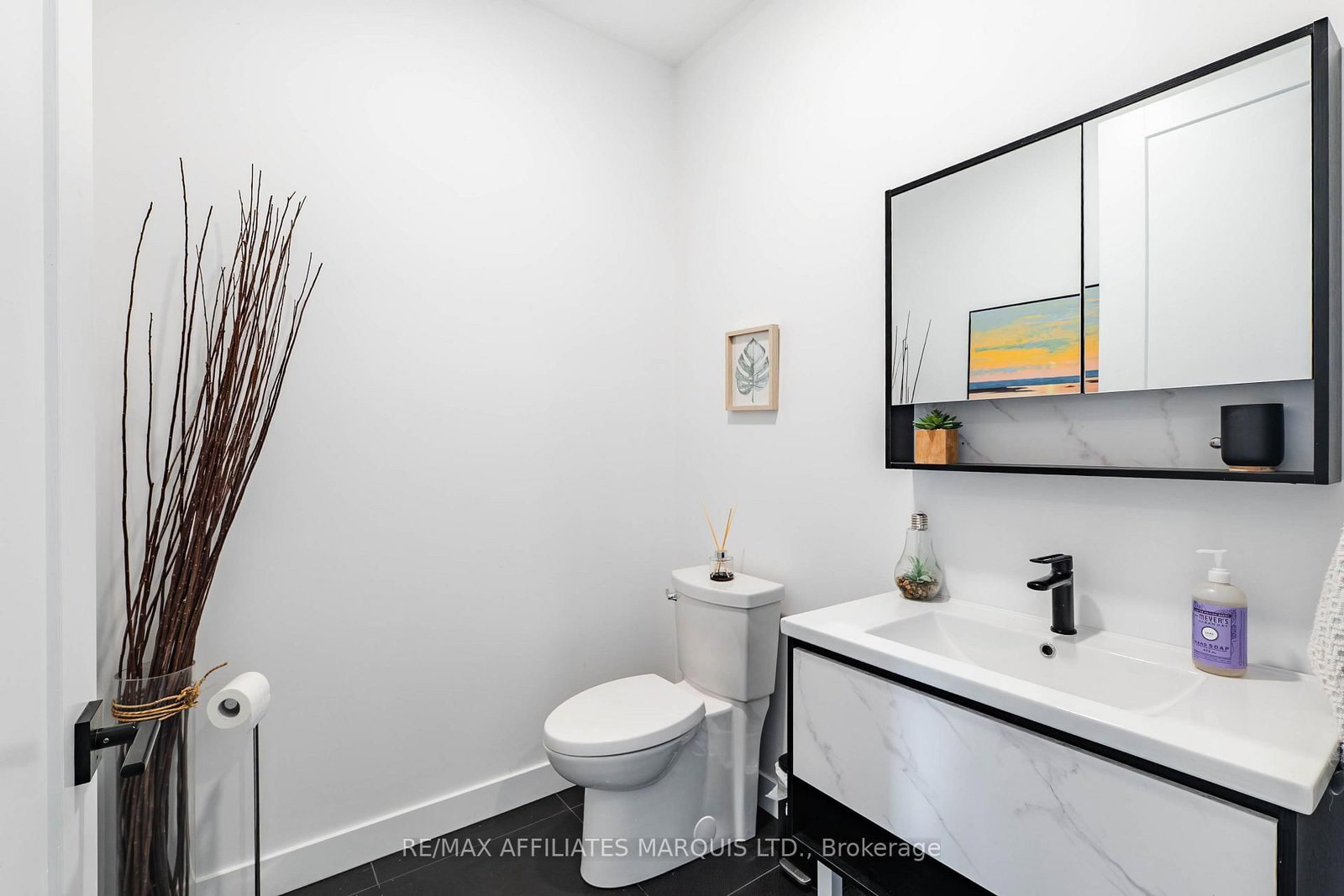 22243 Old Highway 2 Road • South Glengarry, ON photo 27