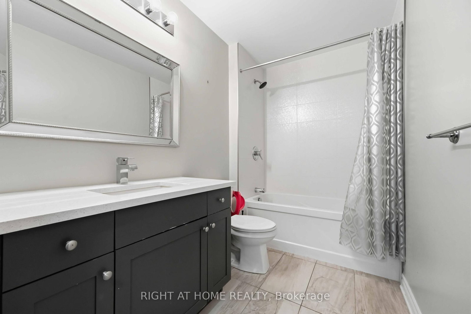 264 Pembina Private • #98 • Ottawa, ON photo 14