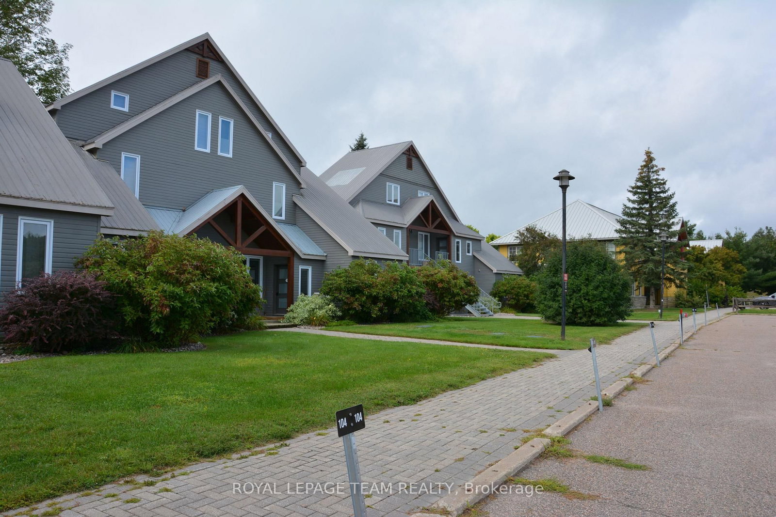 100 Alpine Lane • #101 • Calabogie, ON photo 22