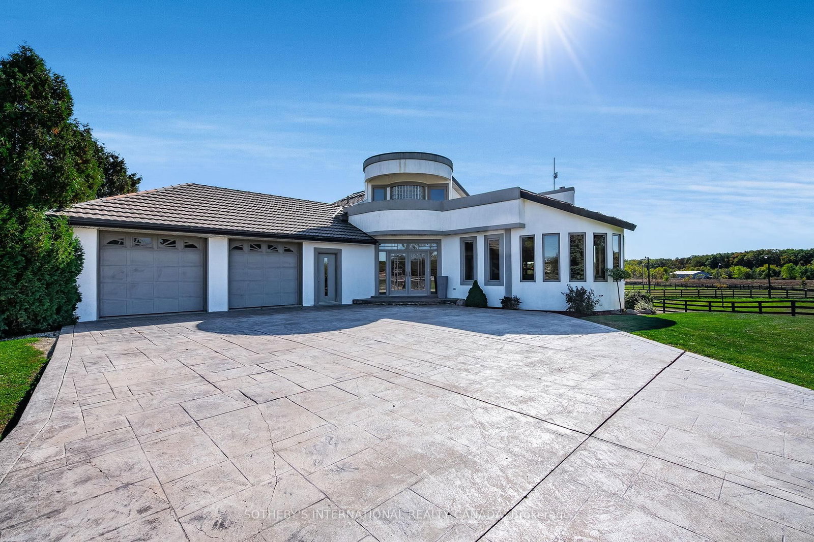 4965 4th Concession • Amherstburg, ON photo 10