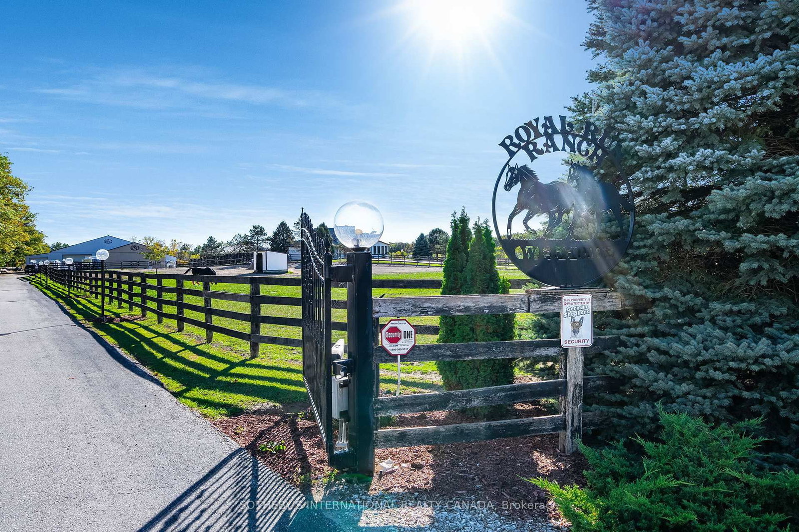 4965 4th Concession • Amherstburg, ON photo 12
