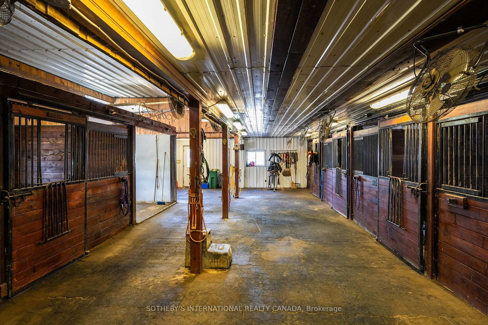 4965 4th Concession • Amherstburg, ON photo 36