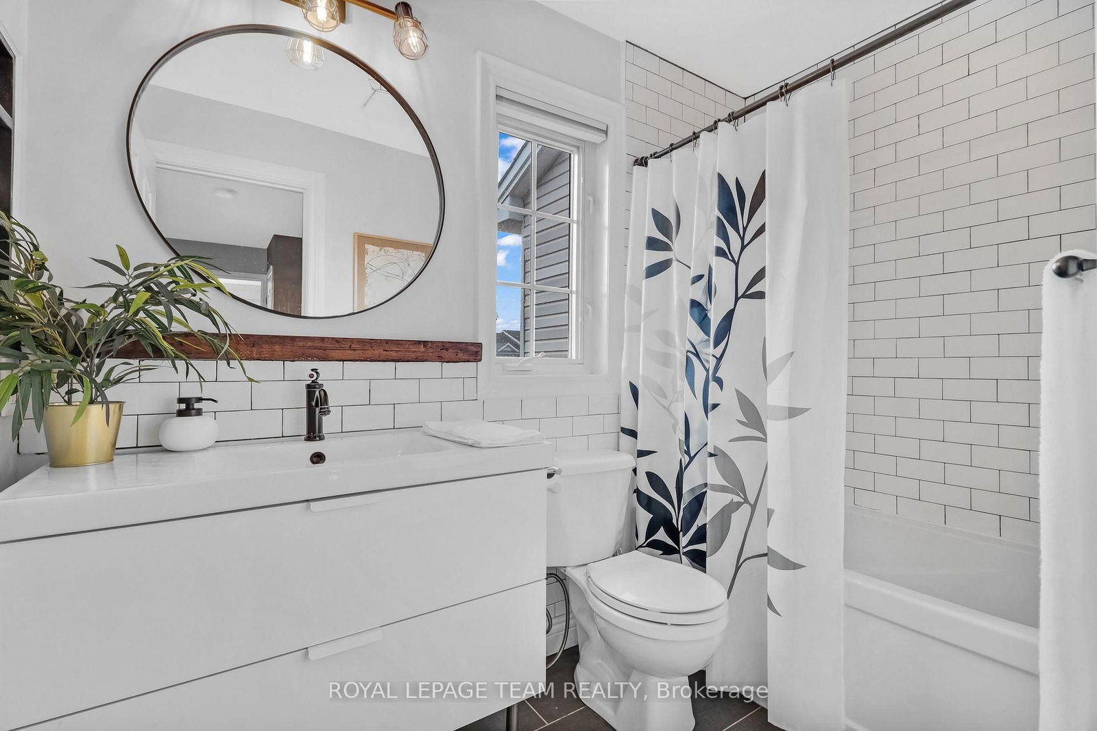 74 Milner Downs Crescent • Kanata, ON photo 15