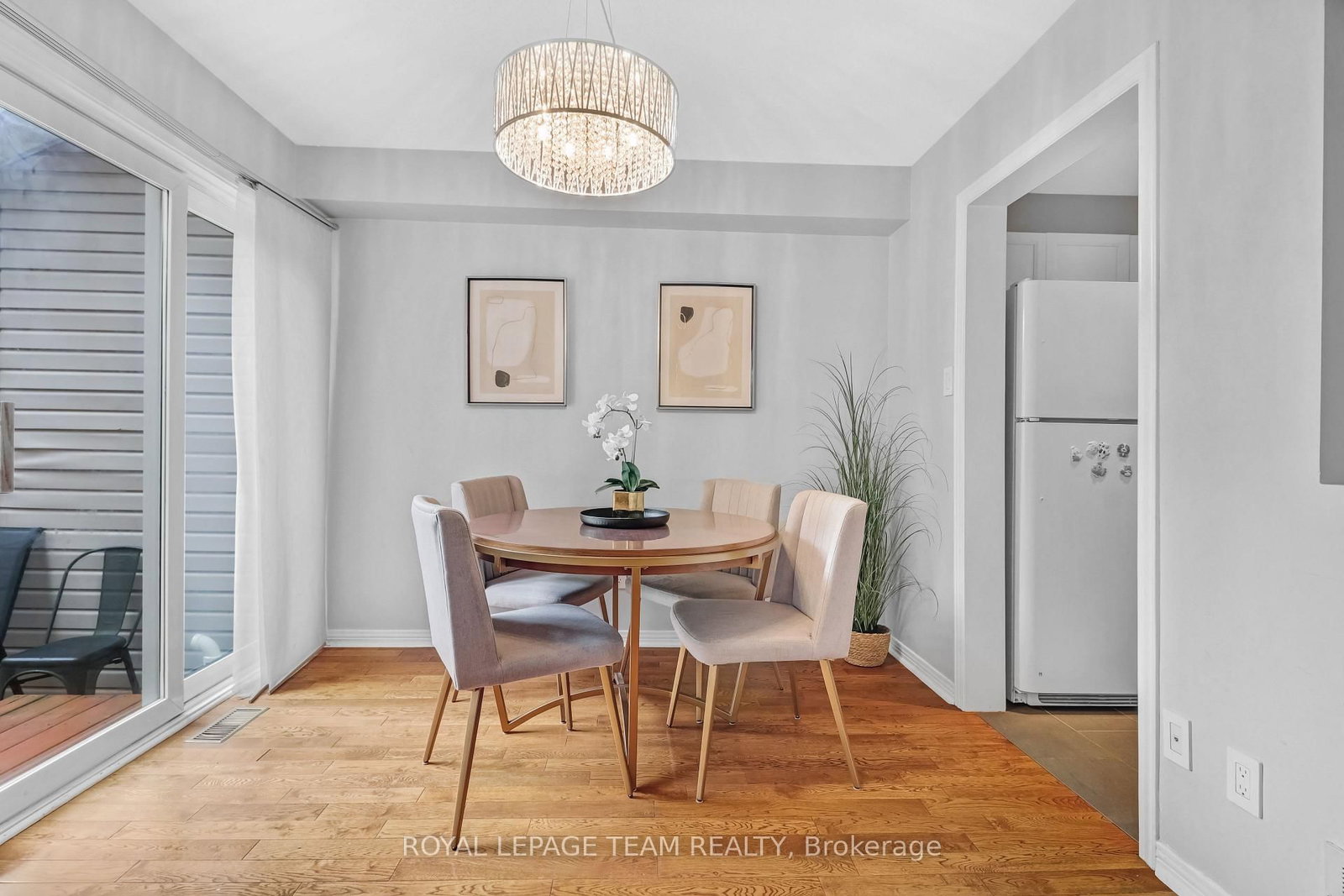 74 Milner Downs Crescent • Kanata, ON photo 9