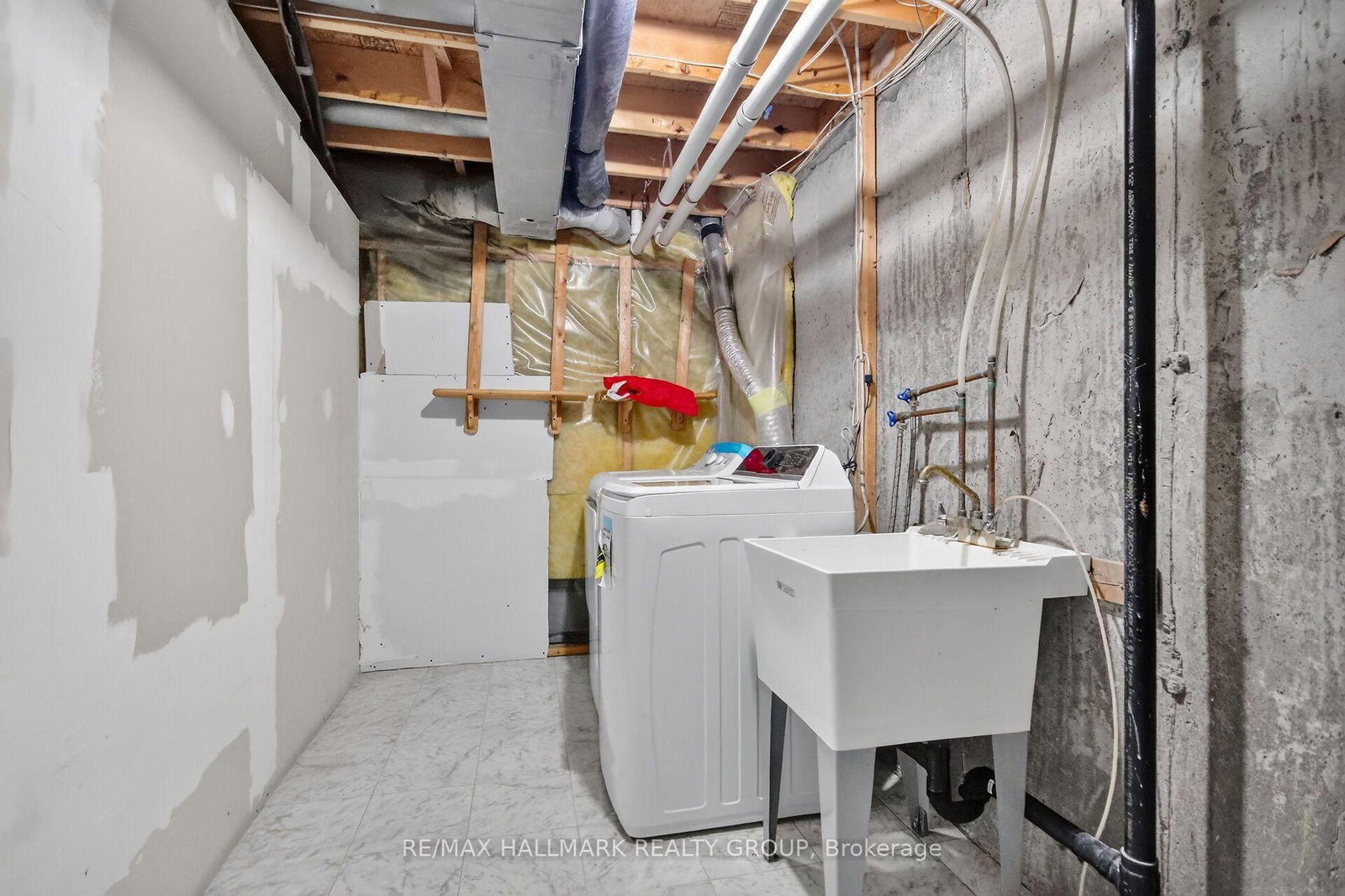 44 Drumso Street • Ottawa, ON photo 30