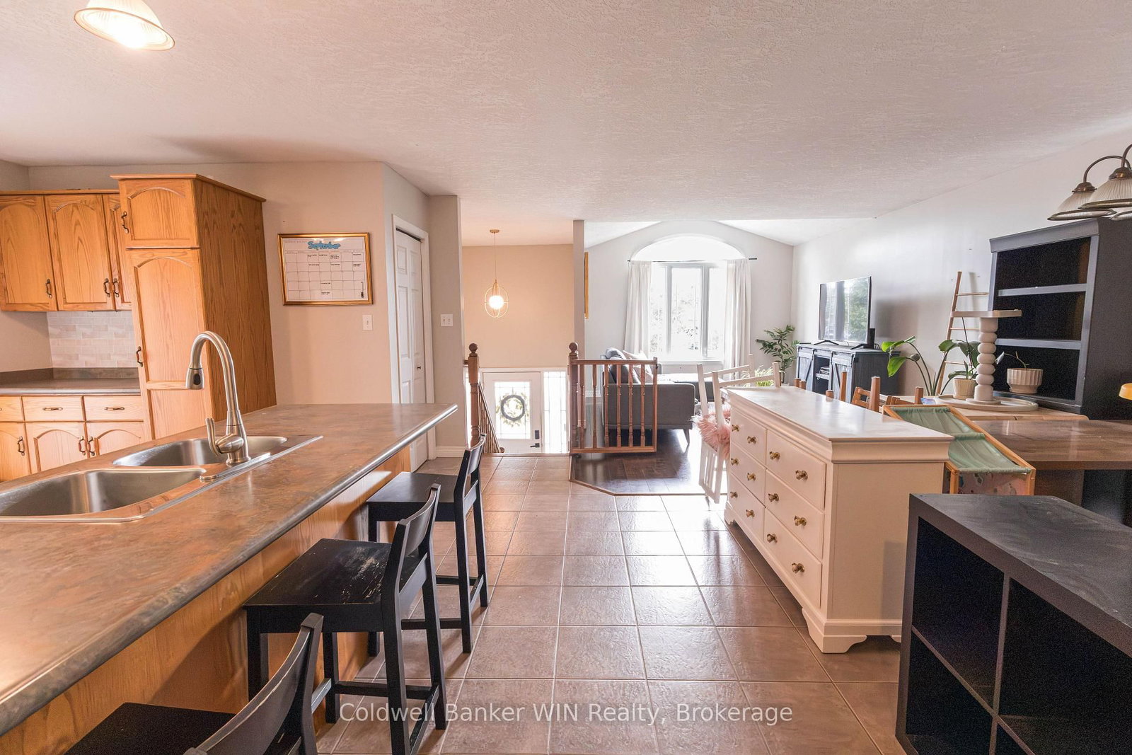 114 Bellamy Crescent • Centre Wellington, ON photo 14