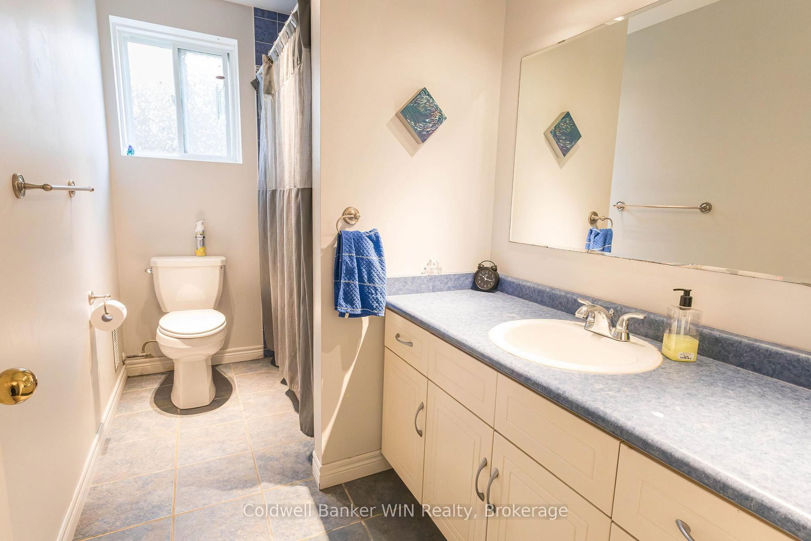 114 Bellamy Crescent • Centre Wellington, ON photo 32