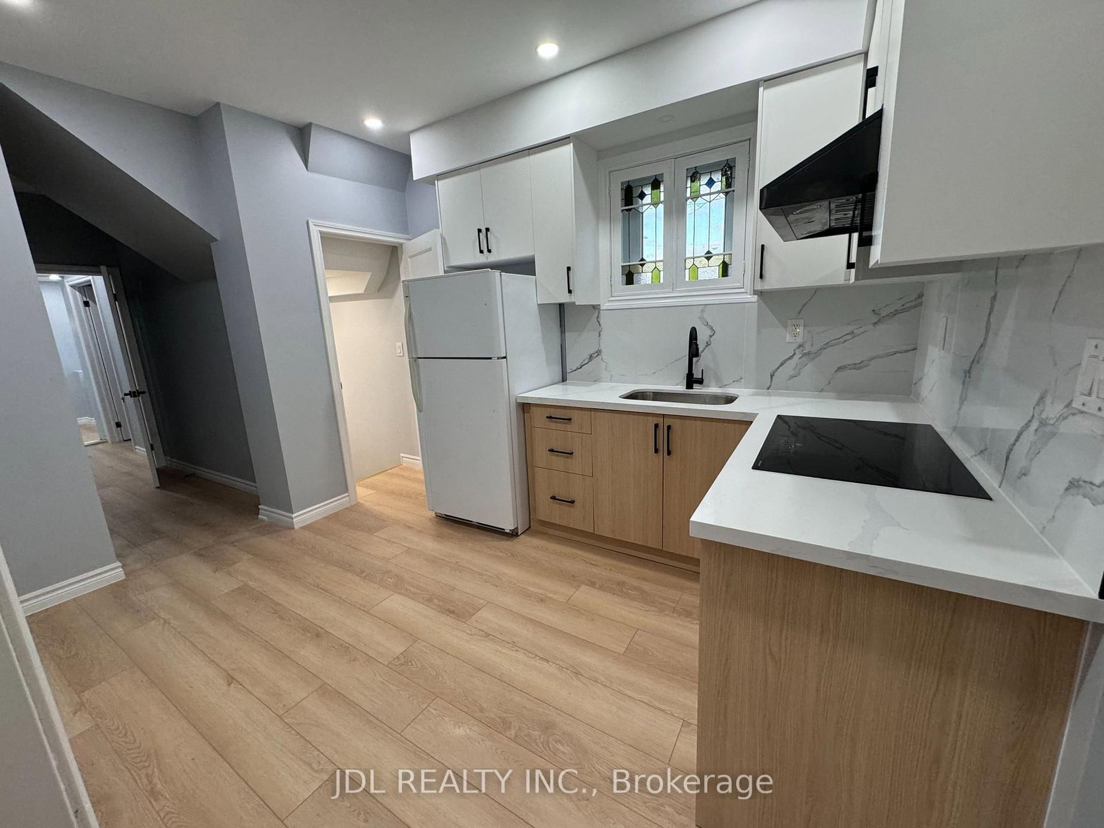 Main - 4750 Saint Lawrence Avenue, Niagara Falls 4