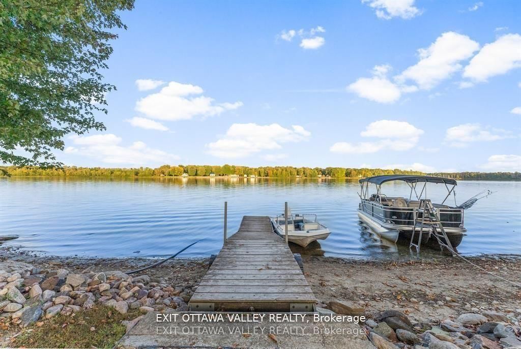 44 Lacroix Bay Road • Westmeath, ON photo 28