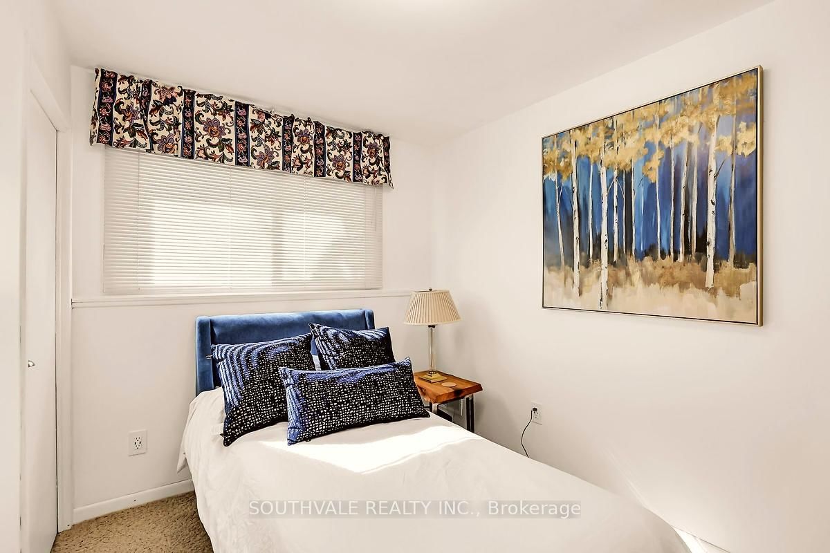 305 Centre Street • Niagara-on-the-Lake, ON photo 15