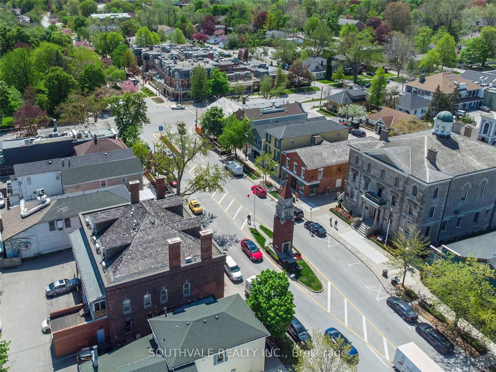 305 Centre Street • Niagara-on-the-Lake, ON photo 31
