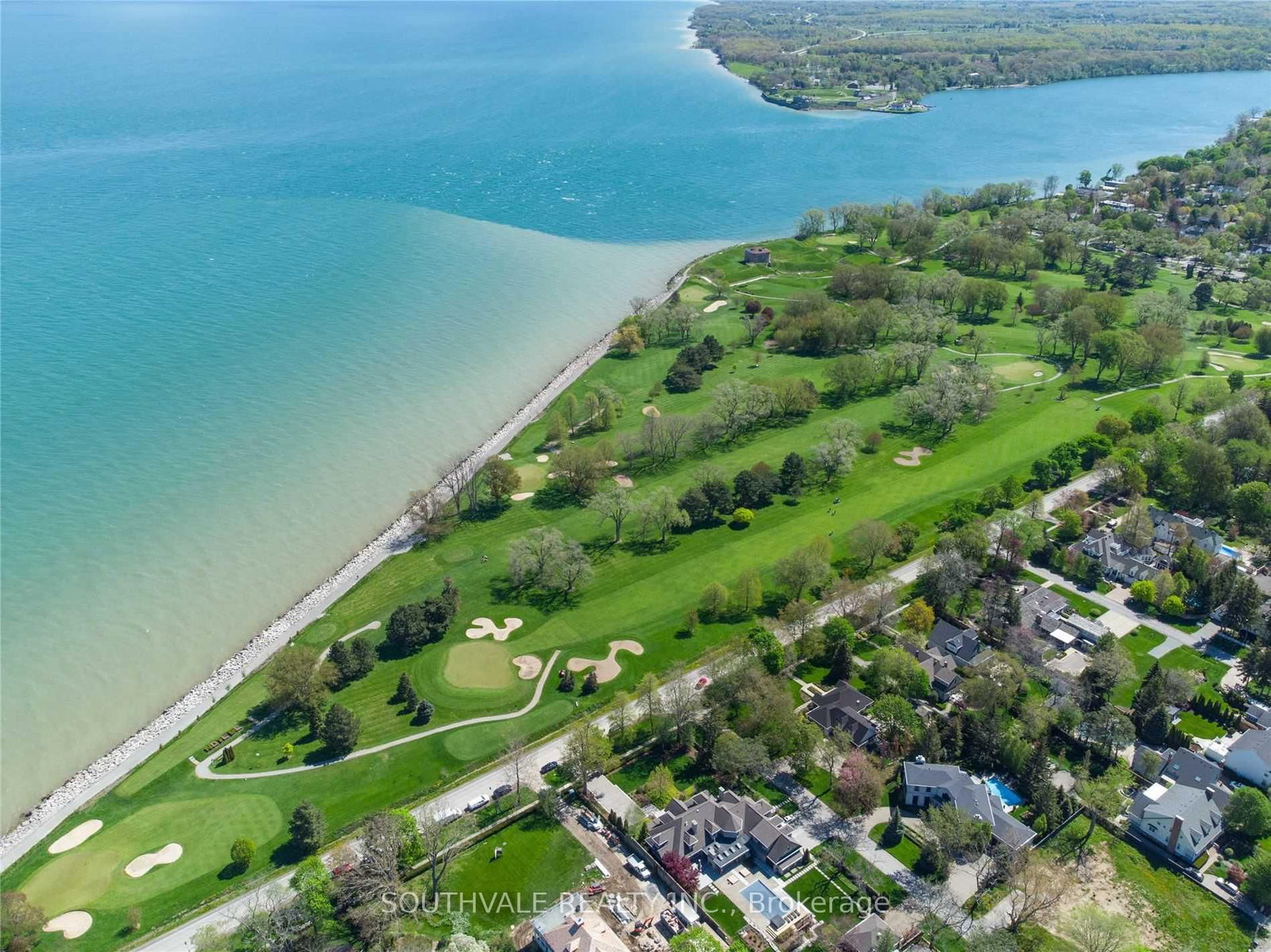 305 Centre Street • Niagara-on-the-Lake, ON photo 32