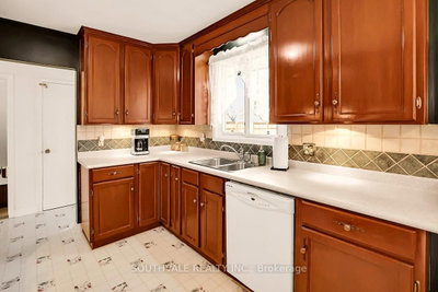 305 Centre Street • Niagara-on-the-Lake, ON photo 7