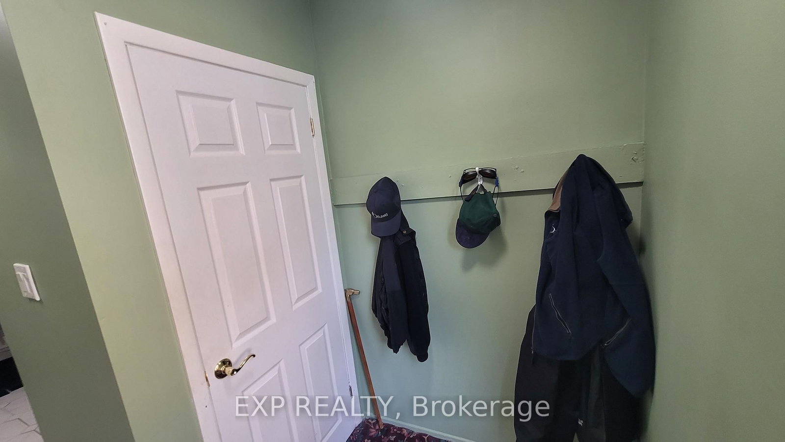 1747 Heron Road • Ottawa, ON photo 20