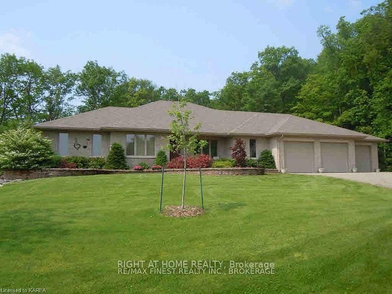 1453 MILLENIUM Court • Kingston, ON photo 1