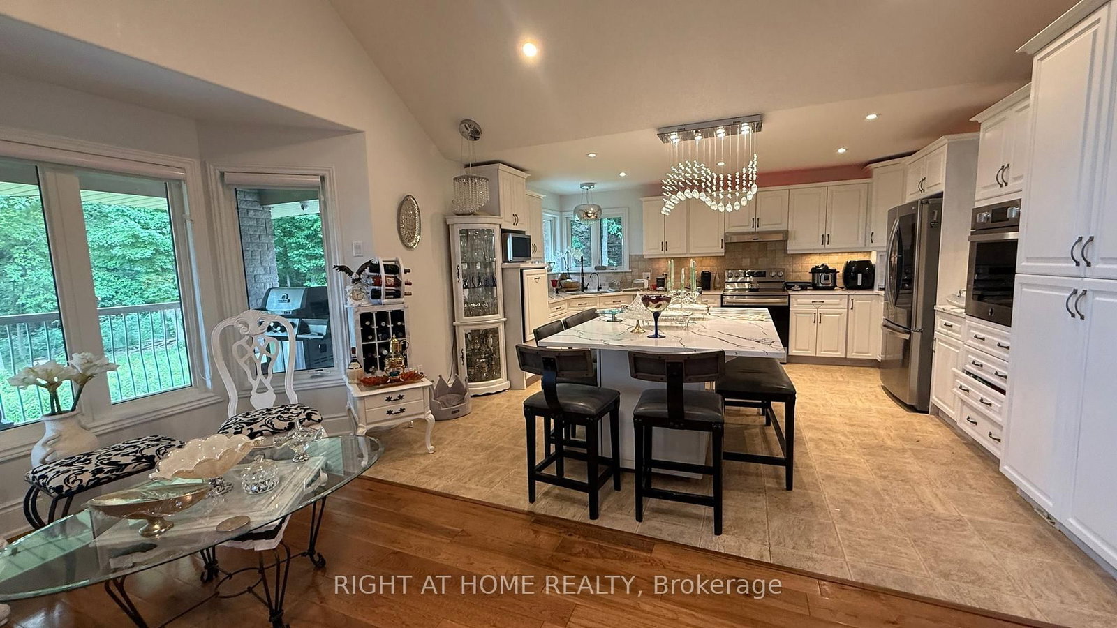 1453 MILLENIUM Court • Kingston, ON photo 16
