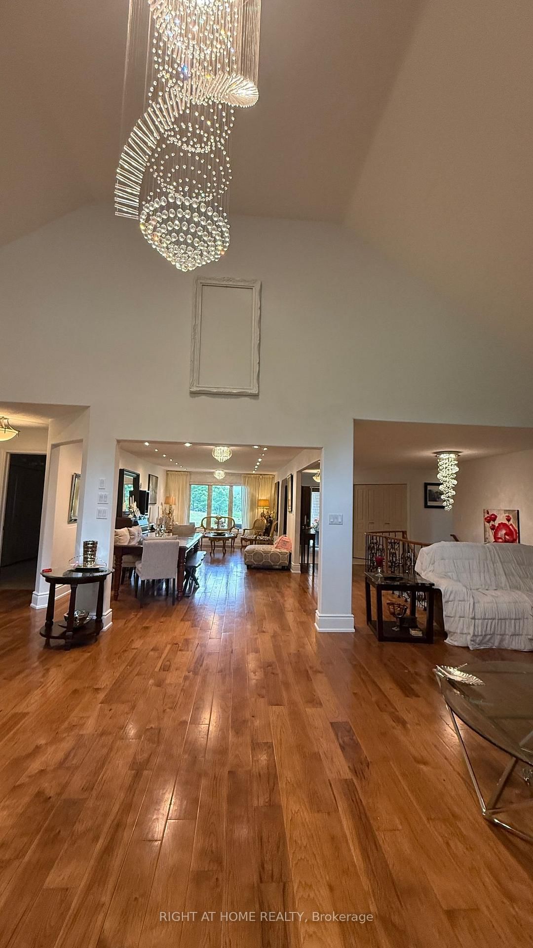 1453 MILLENIUM Court • Kingston, ON photo 20