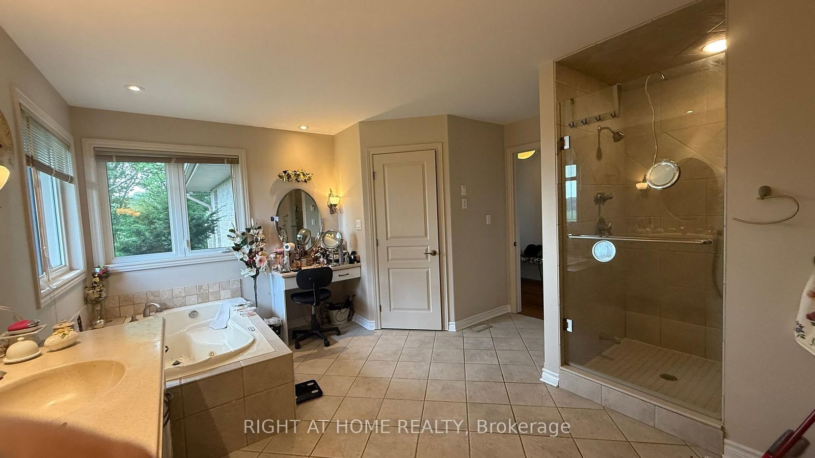 1453 MILLENIUM Court • Kingston, ON photo 24