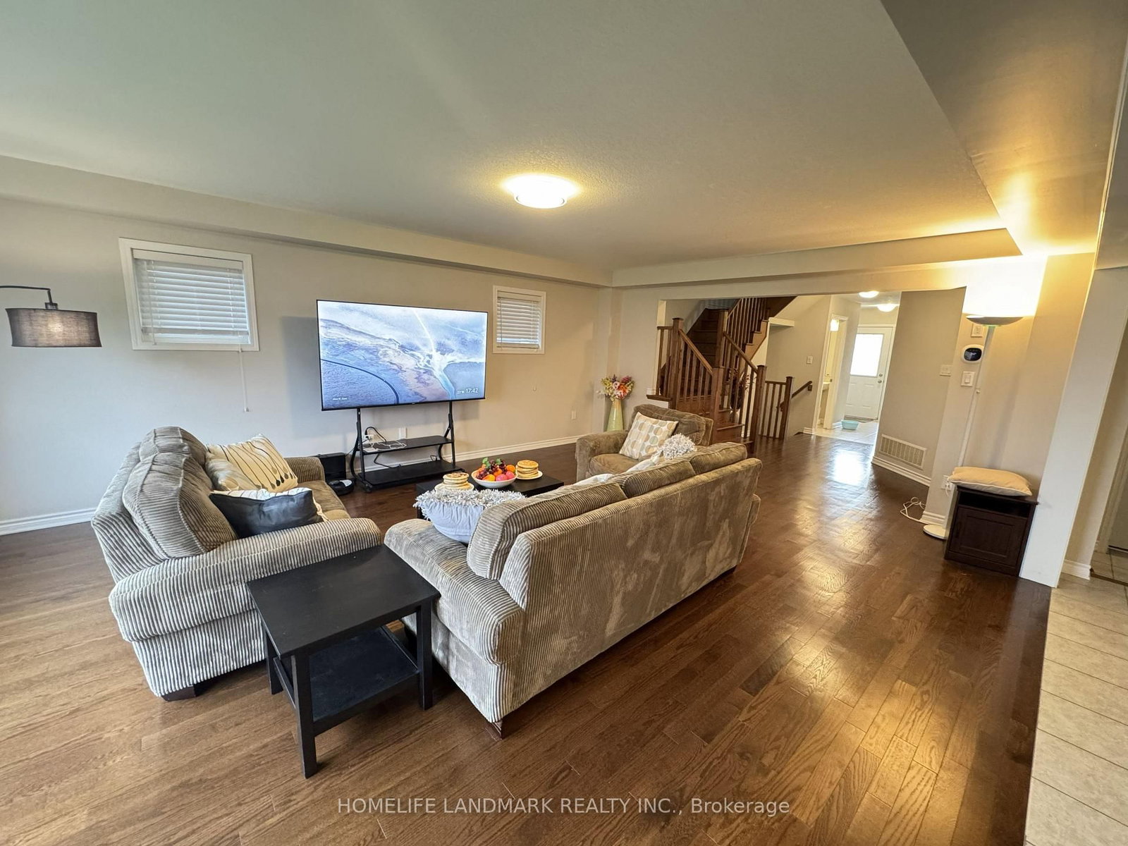 67 Pointer Street • Cambridge, ON photo 11