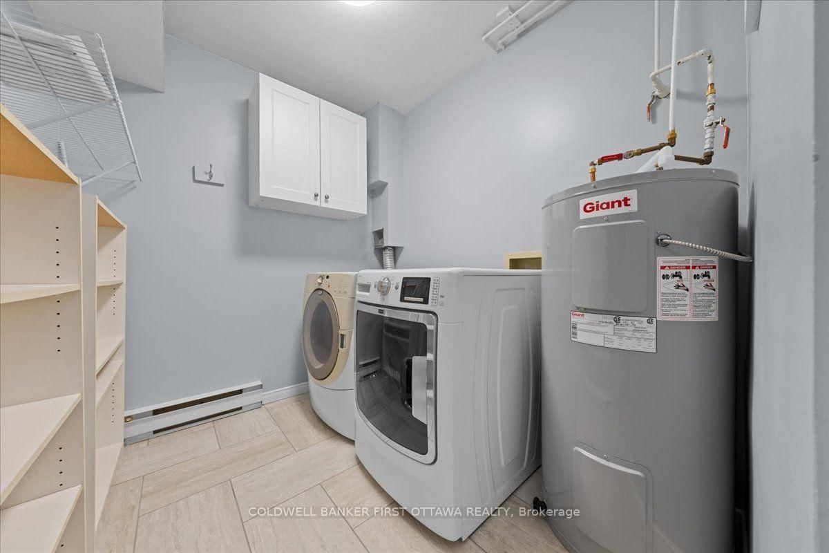 215 Parkdale Avenue • #1202 • Ottawa, ON photo 16