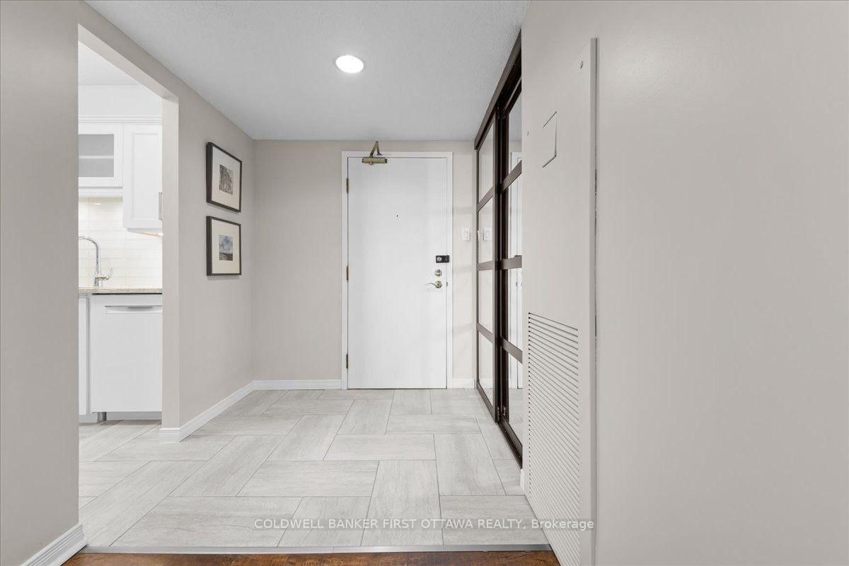 215 Parkdale Avenue • #1202 • Ottawa, ON photo 6