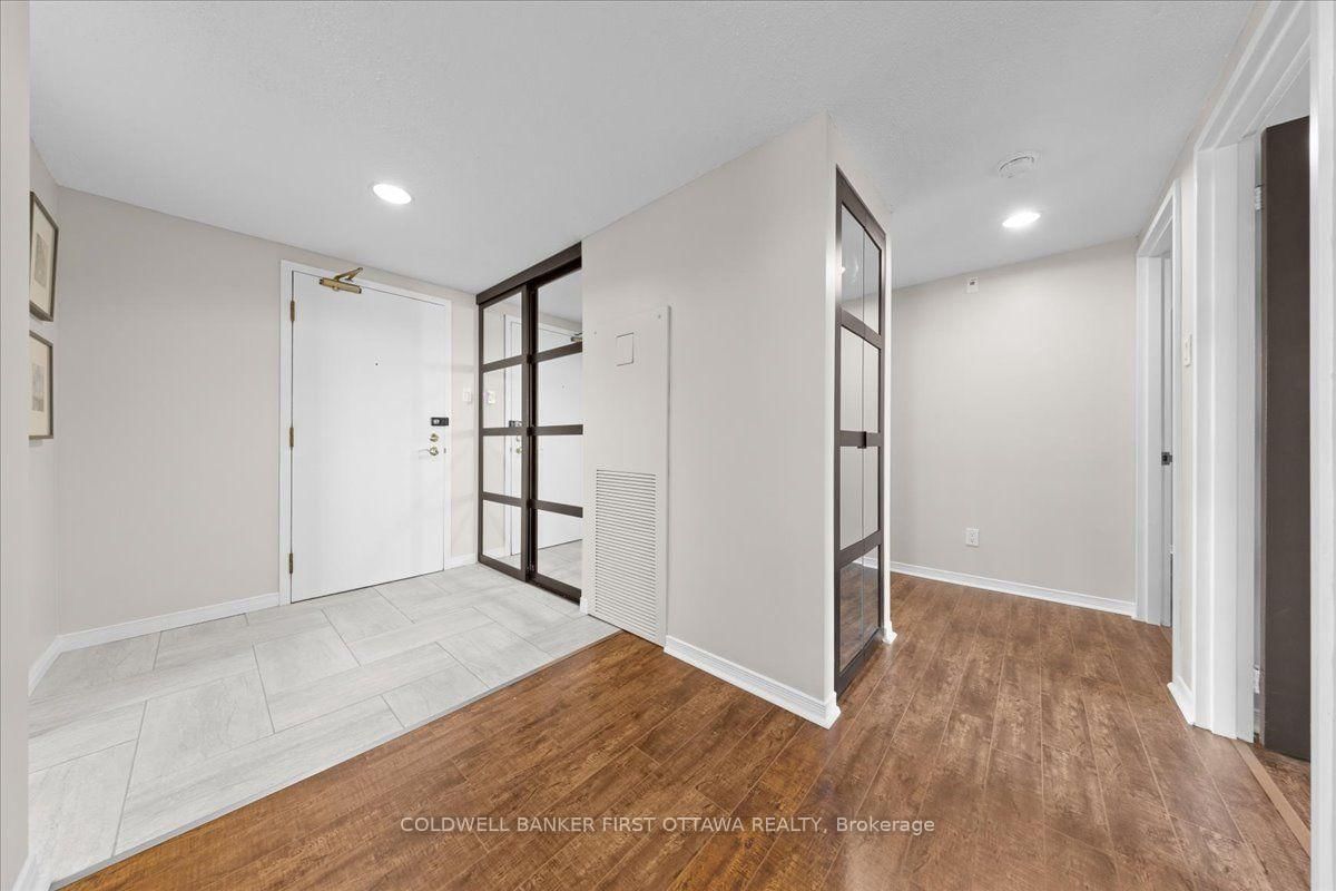 215 Parkdale Avenue • #1202 • Ottawa, ON photo 8