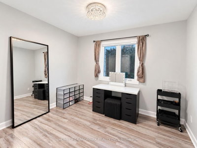 2052 Pelkey Road • London North, ON photo 8