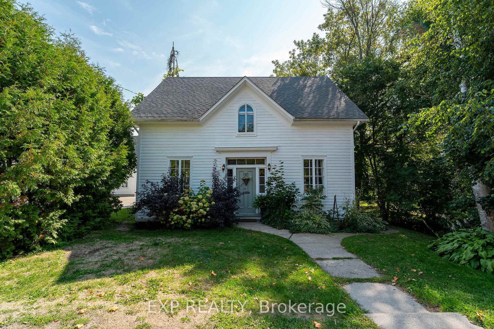 45 King Street • Rideau Lakes, ON photo 4