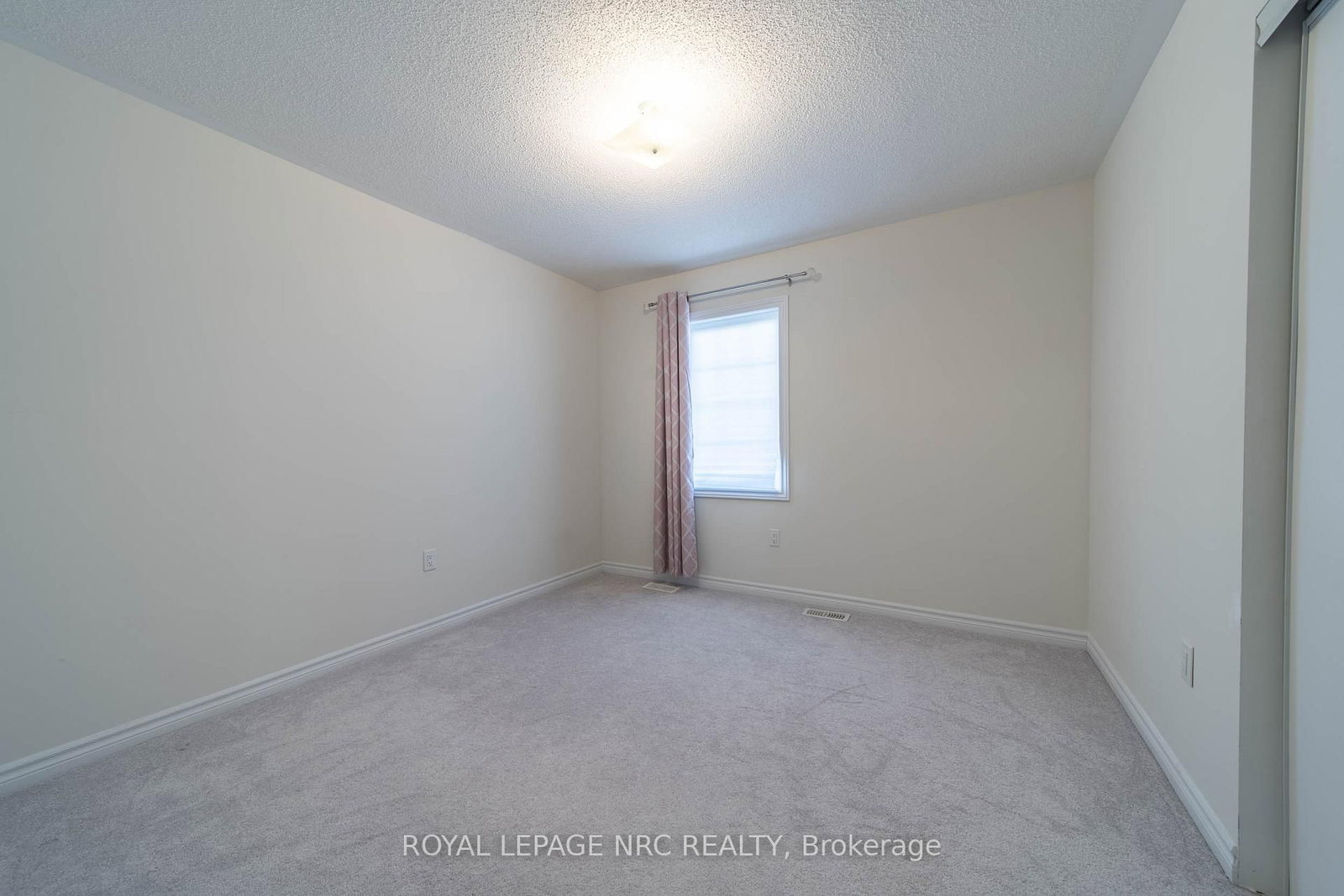 97 Tumblewood Place • Welland, ON photo 21