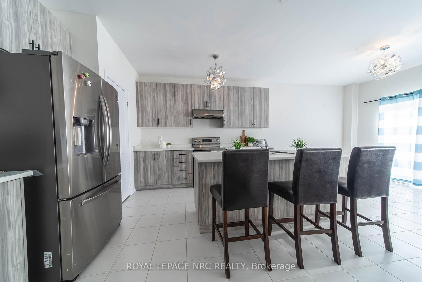 97 Tumblewood Place • Welland, ON photo 5