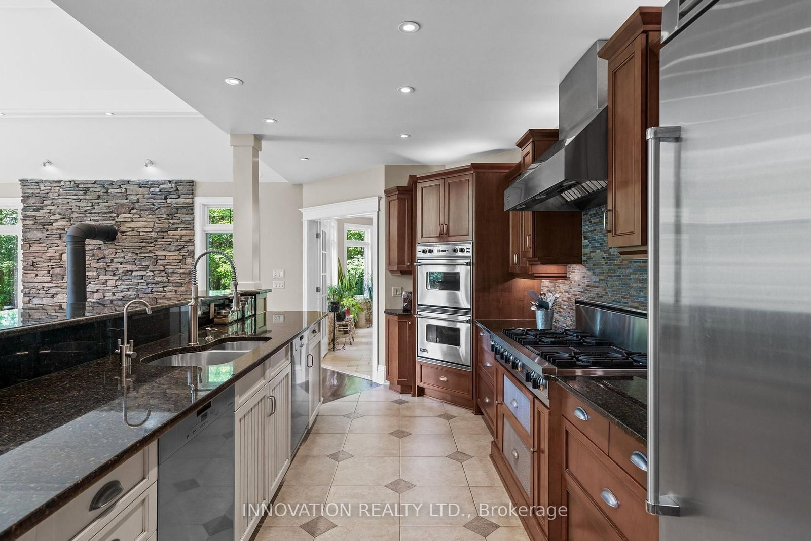 439 John Aselford Drive • Ottawa, ON photo 12