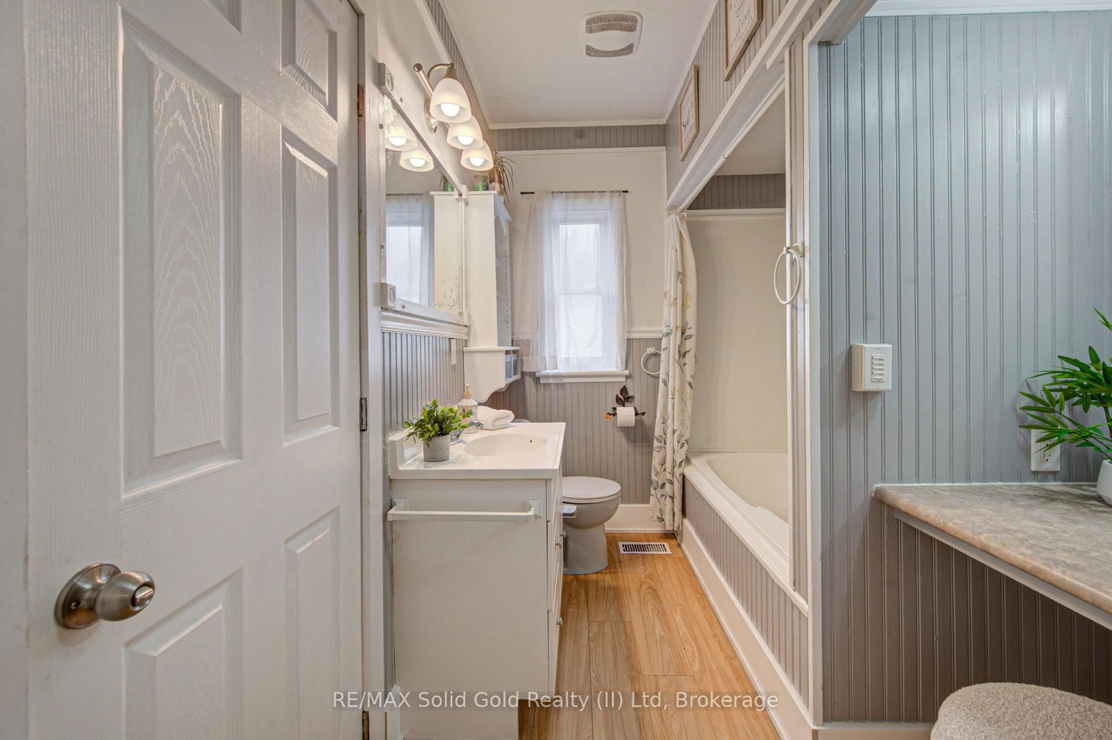 176 Edwin Street • Kitchener, ON photo 12