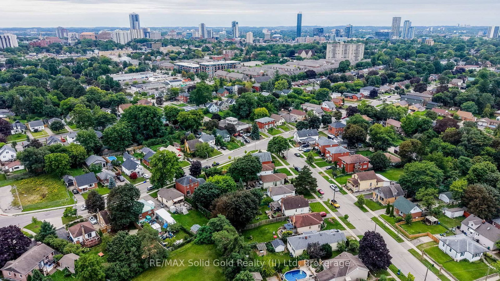 176 Edwin Street • Kitchener, ON photo 49