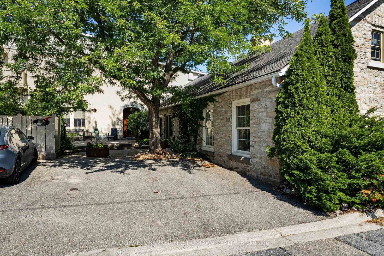 7A Lewis Street • Perth, ON photo 30