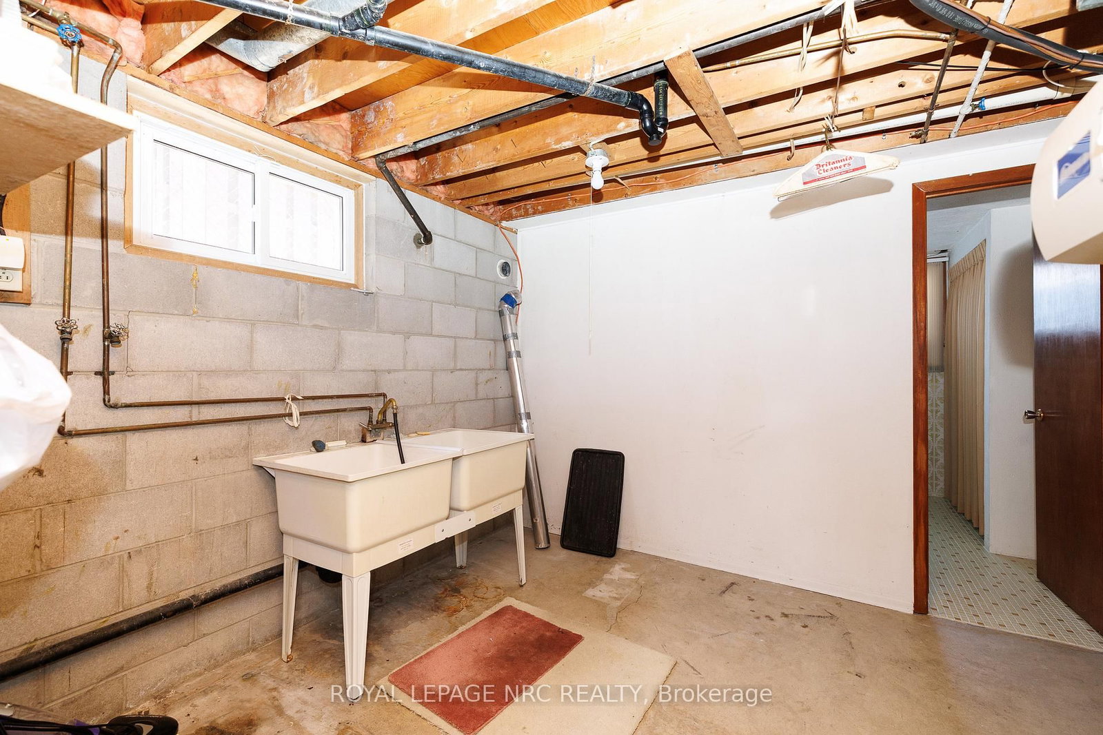 38 Rivercrest Road • Hamilton, ON photo 24