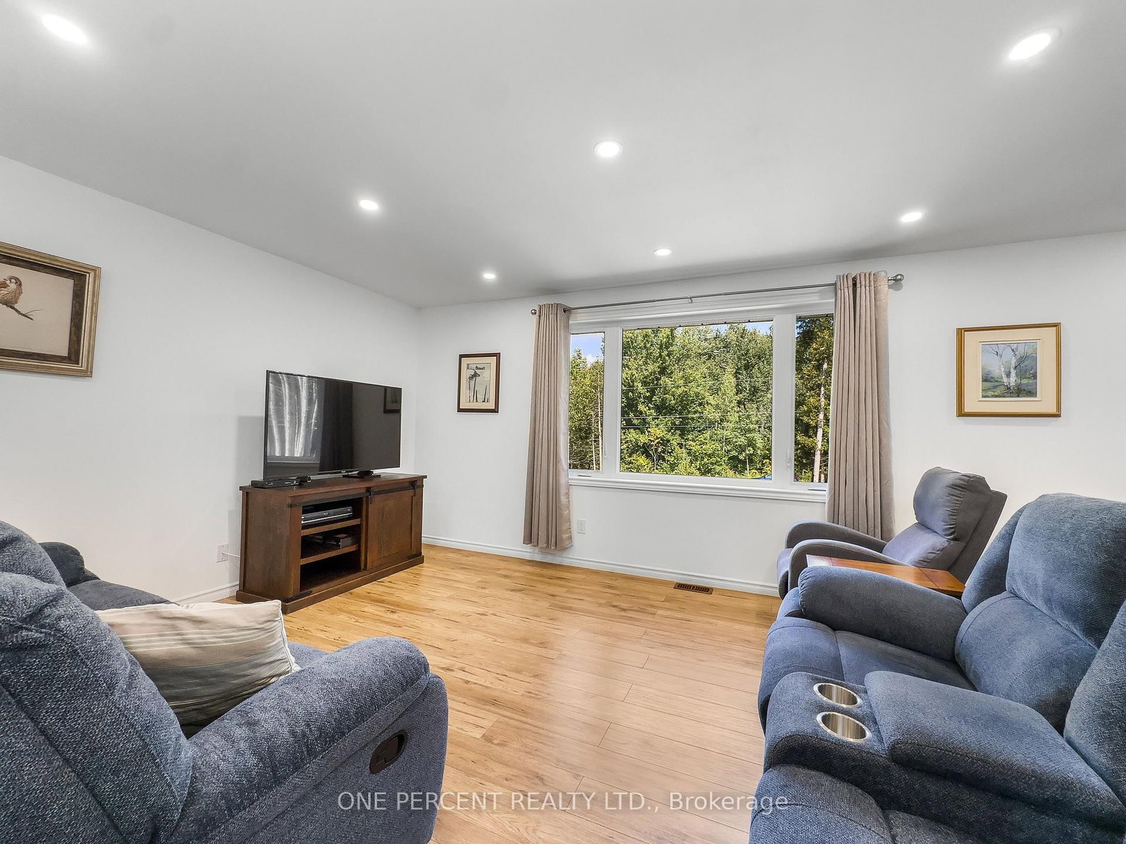 1013 Harold Road • Stirling, ON photo 13