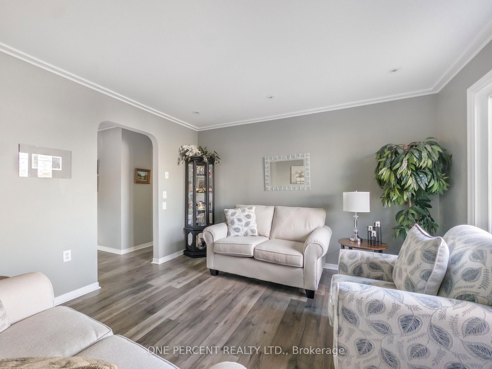 22 HERITAGE Drive • Prince Edward County, ON photo 18