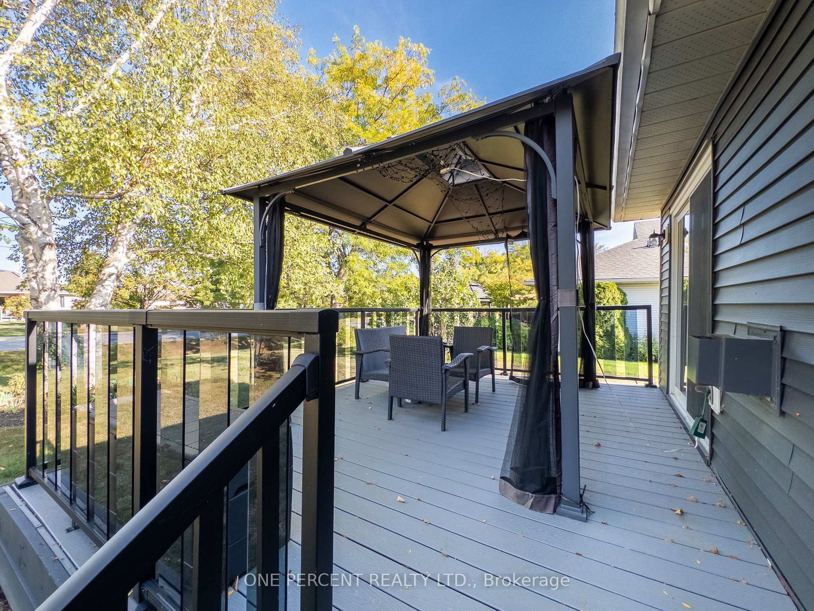 22 HERITAGE Drive • Prince Edward County, ON photo 28