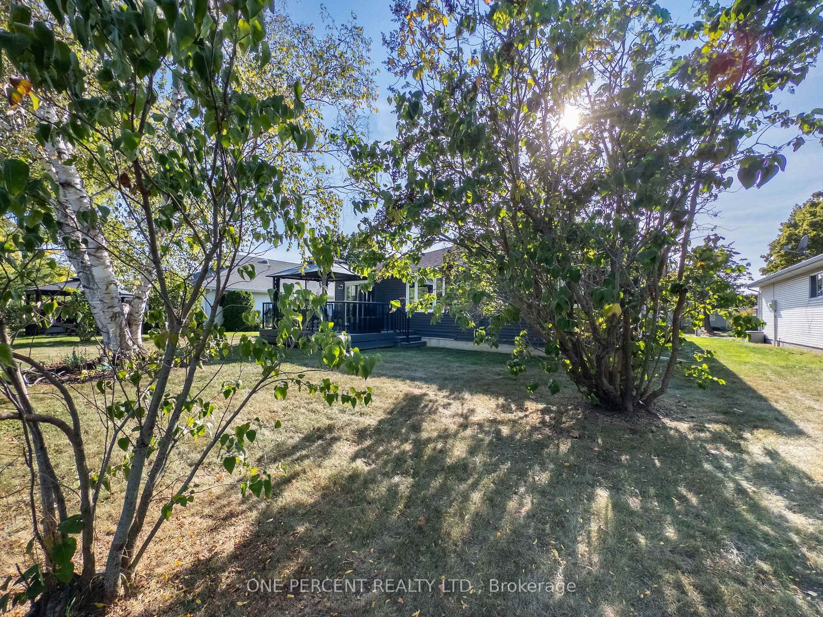 22 HERITAGE Drive • Prince Edward County, ON photo 31